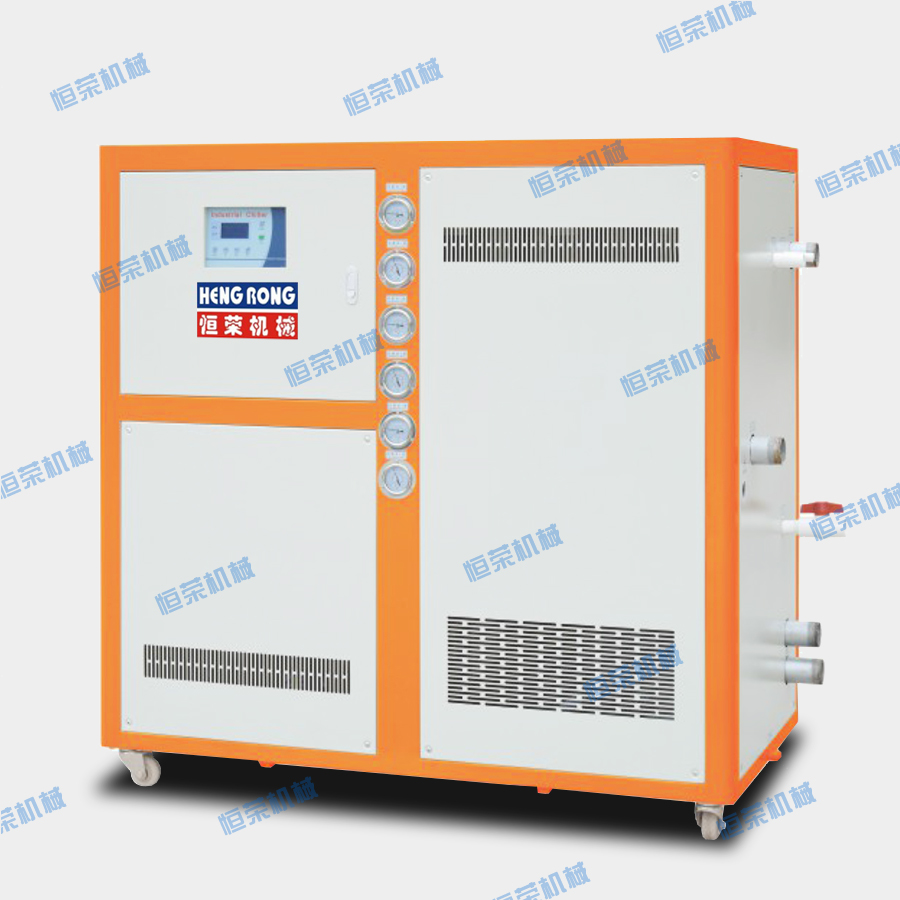 塑料注塑機為什么要配備工業(yè)冷水機？